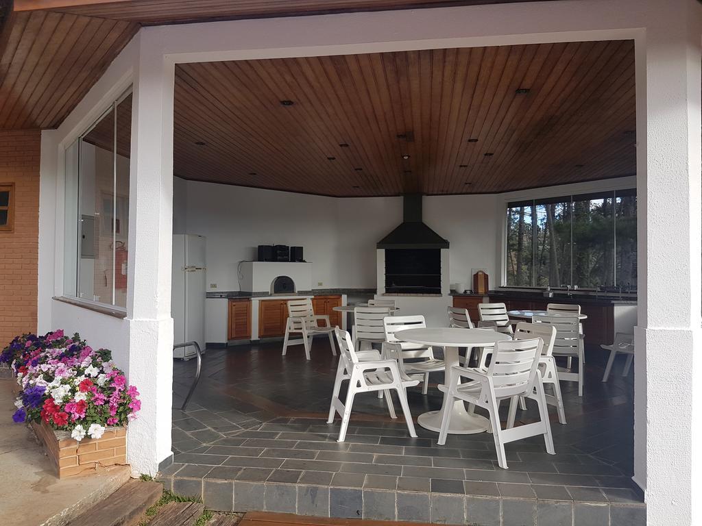 Belissima Cobertura No Condominio Switzerland, O Conforto Que Toda Familia Merece Campos do Jordão Exterior photo